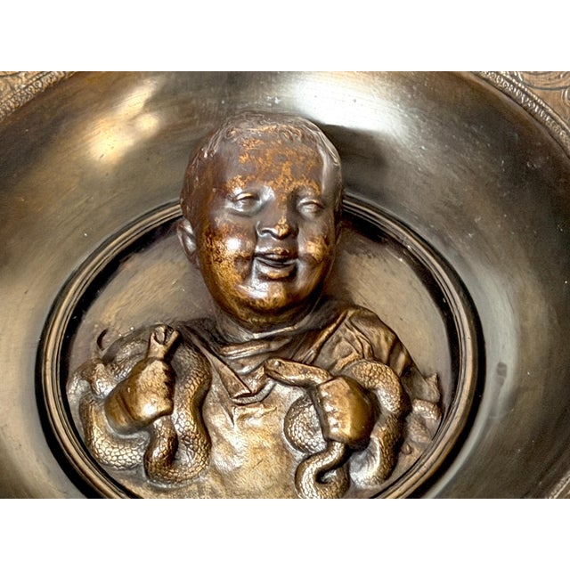 19th Century Grand Tour Patinated Metal Bowl after Hildesheim Depicting the Infant Hercules For Sale - Image 5 of 13