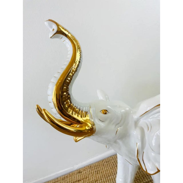 Chinoiserie Vintage 1980s Huge White & Gold Ceramic Statue With Trunk Up / Blanc De Chine For Sale - Image 3 of 10