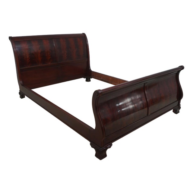Thomasville Queen Size Mahogany Sleigh Bed For Sale