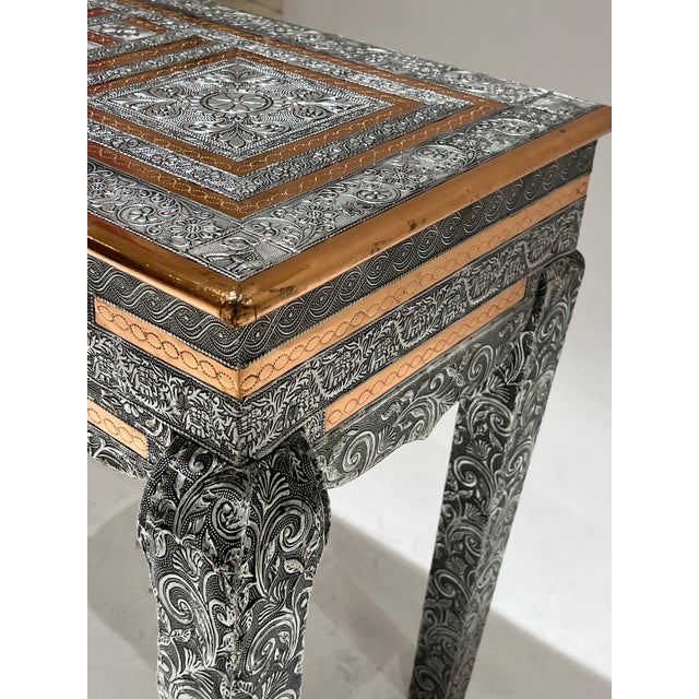 Platinum 1990s Desk / Entryway Table For Sale - Image 8 of 9