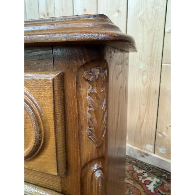 Wood 19th Century Neo-Renaissance Bedside Tables in Carved Oak, 1970s, Set of 2 For Sale - Image 7 of 11