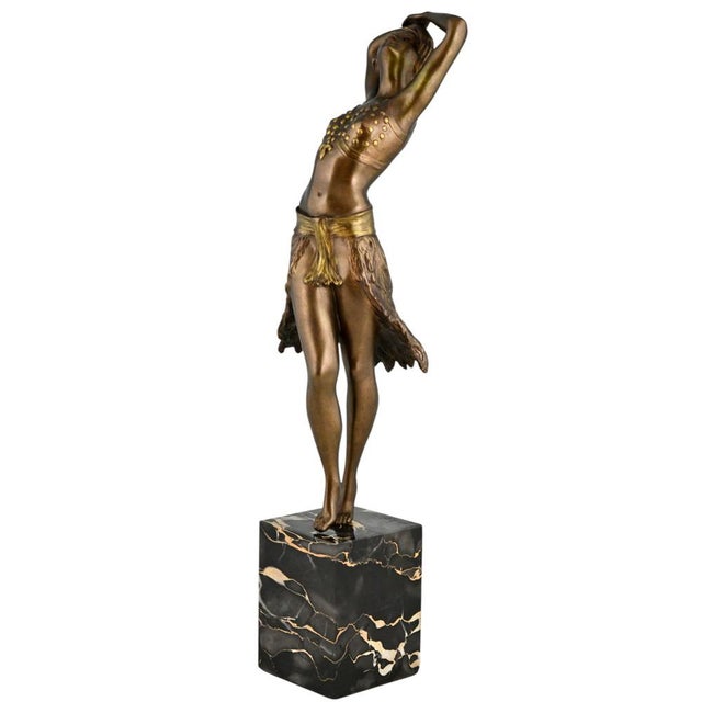 Vintage Art Deco Centerpiece in Bronze and Marble, 1925 For Sale - Image 6 of 12