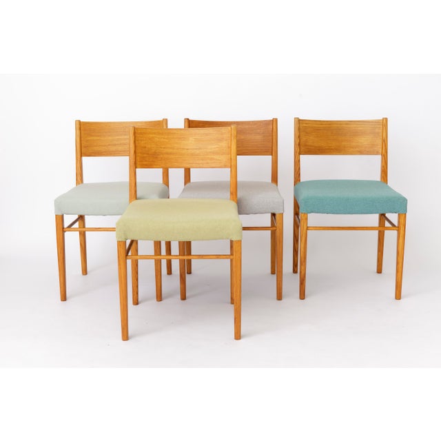 Set of 6 Vintage Dining Chairs in Beech Wood, Germany, 1970s A beautiful set of six vintage dining chairs, most likely...