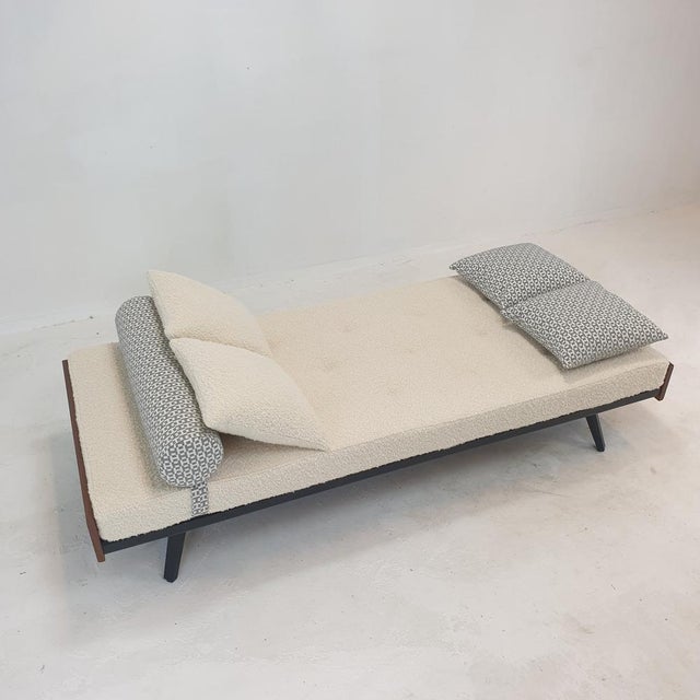 Daybed with Hermes Cushions and Bolster, 1960s For Sale - Image 6 of 18