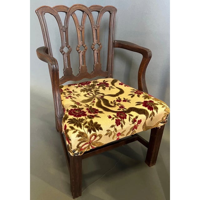 Traditional Pair of Late 19th-Early 20th Century Georgian Mahogany Childrens Armchairs For Sale - Image 3 of 7