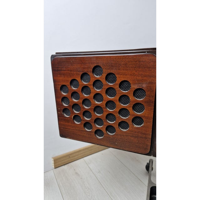 Achille & Pier Giacomo Castiglioni Brown Model RR126 Radio by Achille and Pier Giacomo Castiglioni for Brionvega, 1980s For Sale - Image 4 of 11