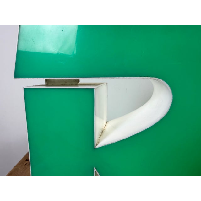 Vintage Green Illuminated Letter R, 1970s For Sale - Image 13 of 17