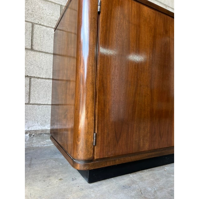 Monumental European Art Deco Walnut Credenza / Sideboard – Streamline Moderne Cabinet For Sale - Image 10 of 17