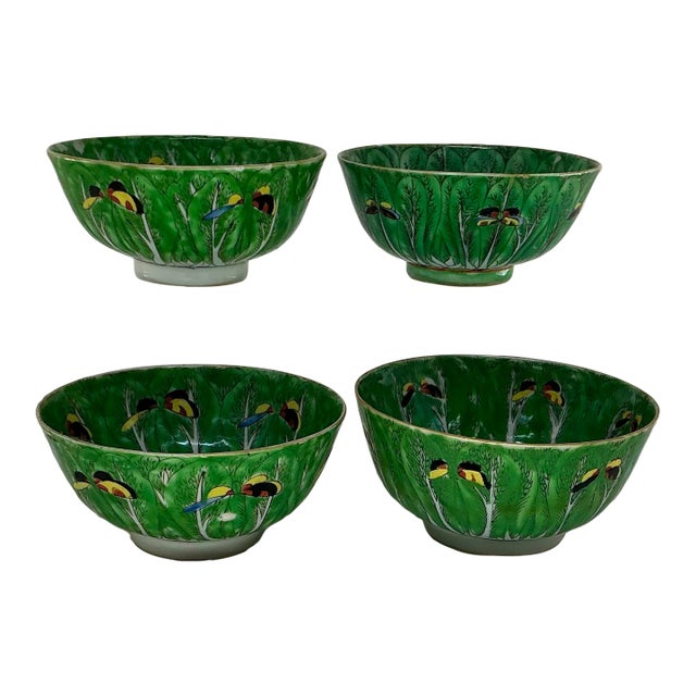 Set of 4 Antique Chinese Export Porcelain Famille Vert”box Choyleaf” Pattern Rice or Soup Bowls For Sale