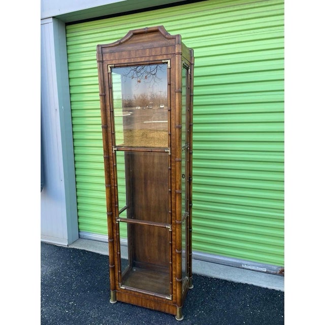 Brown Chinoiserie Style Illuminated Pagoda Curio Display Cabinet For Sale - Image 8 of 11