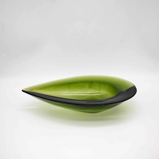 Mid-Century Japanese Crystal Glass Bowl by Denji Takeuchi for Sasaki Crystal, 1963 For Sale - Image 4 of 7