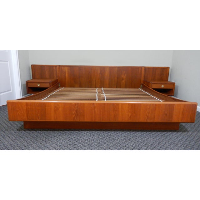 DScan MidCentury Modern Danish Teak King Platform Bed with Floating