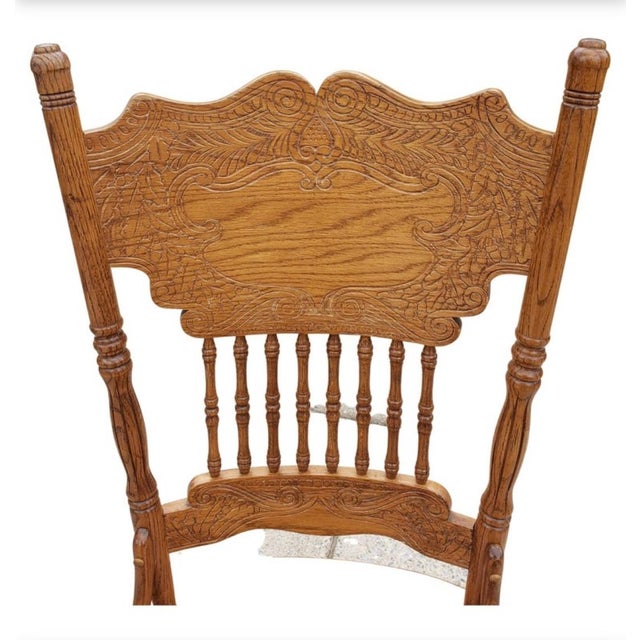 Vintage Amish Oak Country Pressed Back Spindle Chairs, a Set of 4