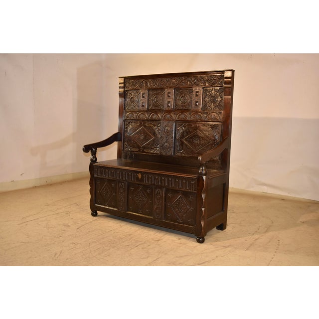 Late 17th/Early 18th Century English Oak Settle For Sale In Greensboro - Image 6 of 10