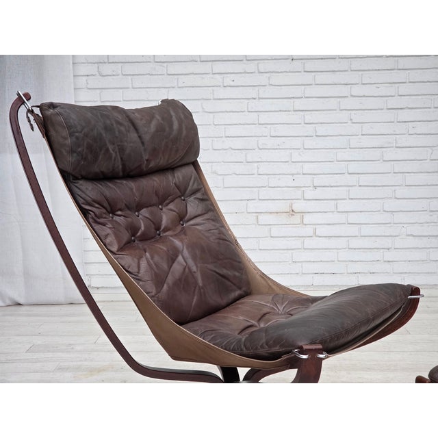 Set of Norwegian Falcon Lounge Chair and Ottoman by Sigurd Ressel, 1970s For Sale - Image 4 of 18