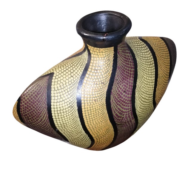 Large Decorative Balinese Dotted Vase, 2000s, in Flawless conditions. Designed from 2000