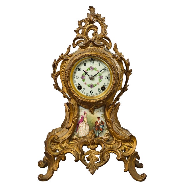 Mid 19th Century Antique New Haven Clock For Sale