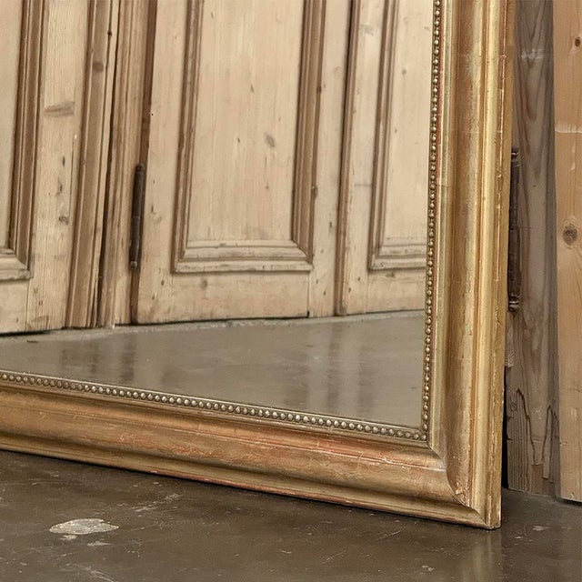 19th Century French Louis XVI Giltwood Mirror With Lovebirds For Sale - Image 15 of 17