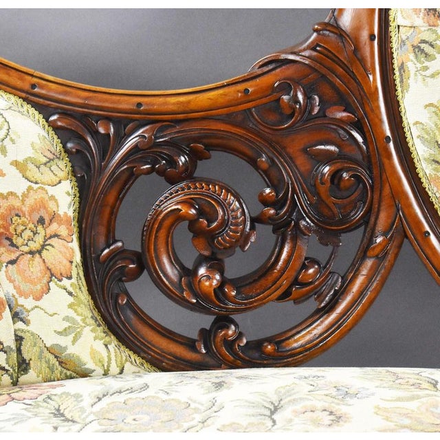 Victorian Walnut Carved Chaise Lounge, 1880 For Sale - Image 9 of 15