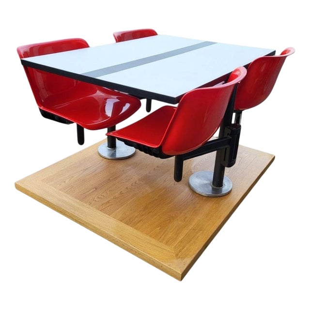 Modus Table and Chairs by Osvaldo Borsani for Tecno, 1970, Set of 5 For Sale