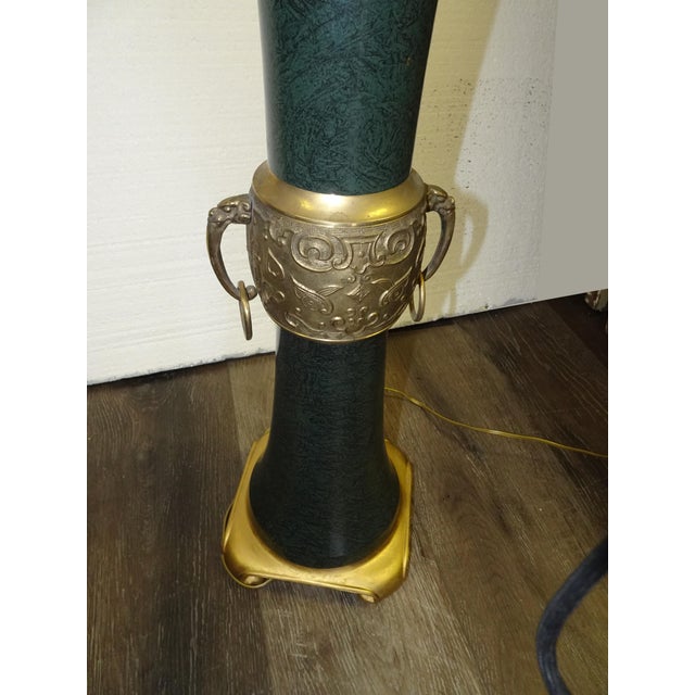 Metal 1960s Neoclassical Style Tole and Brass Table Lamp Asian Influence For Sale - Image 7 of 16