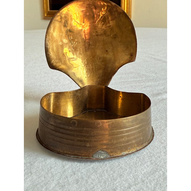 Hollywood Regency Vintage Hollywood Regency Style Brass Shell Keepsake Box For Sale - Image 3 of 11