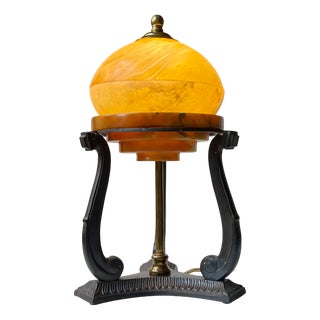 Art Deco Table Lamp in Alabaster and Bronze, 1940s For Sale