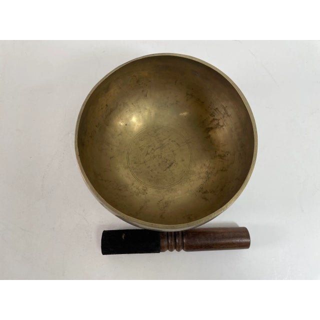 Asian Bronze Singing Hammered Bowl 1950s For Sale - Image 4 of 12