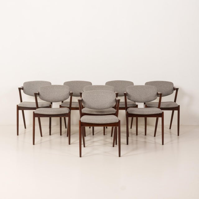 1960s Model 42 Chairs in Rosewood by Kai Kristiansen for Schou Andersen, Denmark, 1960s, Set of 8 For Sale - Image 5 of 18