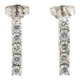 Ladies 14k White Gold 0.56ctw Lab Grown Round Diamond Dangle Drop Earrings, A Pair For Sale