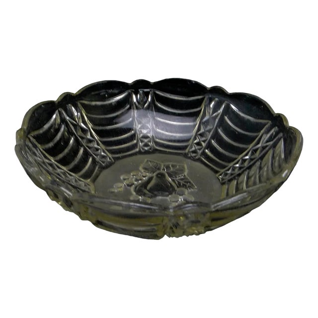 Art Deco Bowl attributed to Hortensja Glassworks For Sale