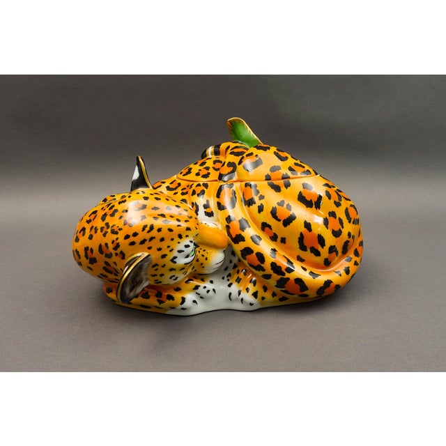 Late 20th Century Lynn Chase Jaguar Jungle Porcelain Covered Tureen, Signed For Sale In Miami - Image 6 of 11
