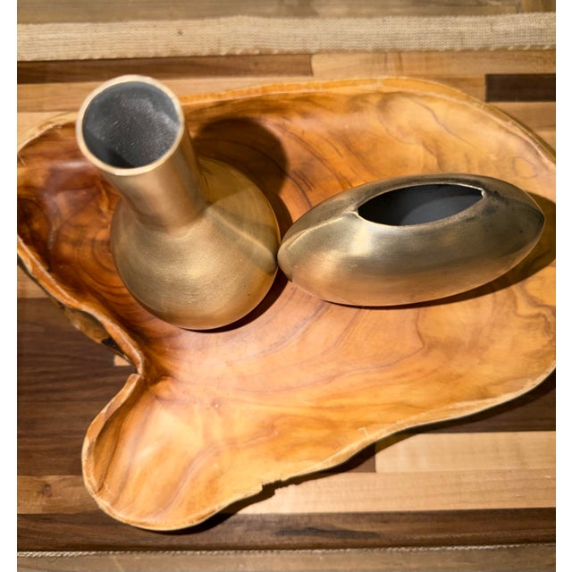 Set of 2 Crate & Barrel Cooper Brushed Metal Vases – Modern Sculptural Decor For Sale In Des Moines, IA - Image 6 of 9