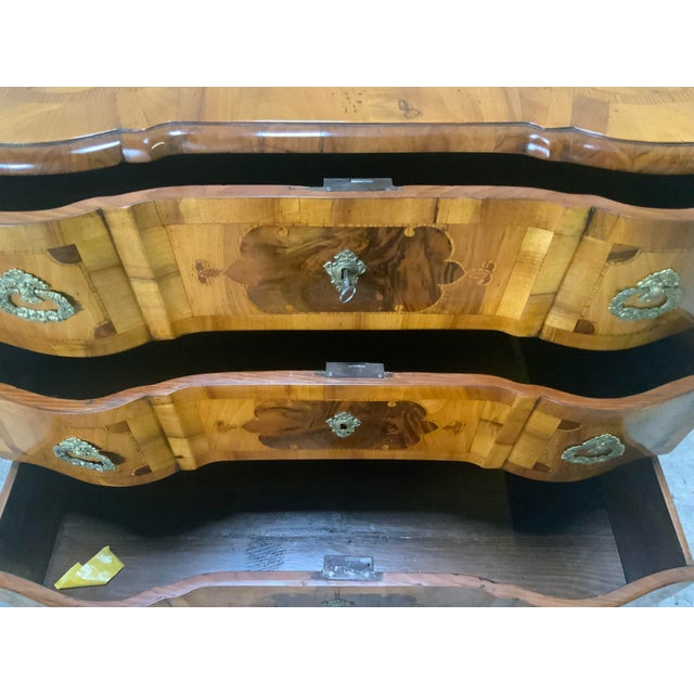 Baroque Inlaid Light Walnut Chest of Drawers, 1760s For Sale - Image 18 of 18