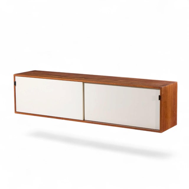 Florence Knoll 123 W-1 Mid Century Walnut Wall Mount Credenza For Sale - Image 10 of 10