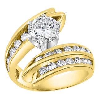 1.5 Carat Solitaire Round Shape 2.5 Total Diamond Engagement 14 Yellow Gold Ring For Sale