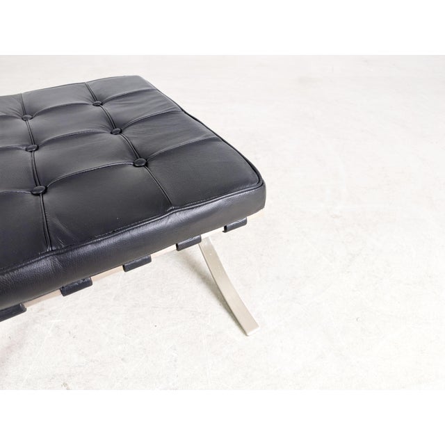 Barcelona Stool in Leather by Mies Van Der Rohe for Knoll International For Sale - Image 12 of 13