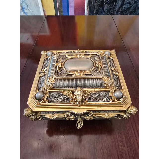 Art Nouveau Late 19th Century Antique Christofle Style Bronze Figural Jewel Box Casket For Sale - Image 3 of 11