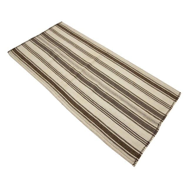 1960s Vintage Natural Striped Kilim Rug- 2′8″ × 5′10″ For Sale - Image 4 of 7