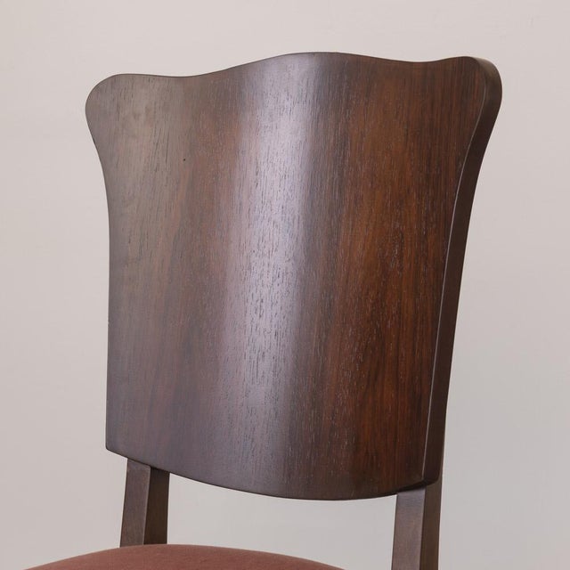 1920s French Scalloped Walnut Chair For Sale - Image 11 of 18