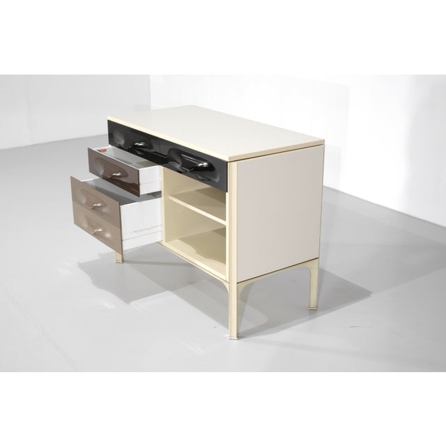 DF2000 Desk by Raymond Loewy for Doubinsky Frères, France, 1960s For Sale - Image 9 of 18