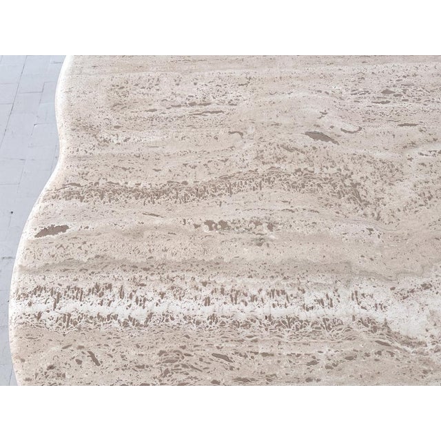 Large Mid-Century Modern Clover Coffee Table in Travertine and Dark Oak, 1970s For Sale - Image 9 of 18