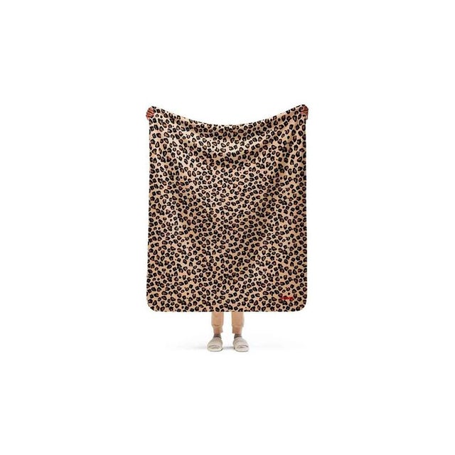 This product can be fully customizable.We donate 1% of our profits. This product can be fully customizable.