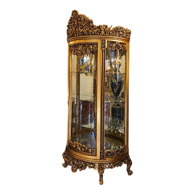 The Gilded Gallery – French Rococo Glass Vitrine With Gold Leaf Ornamentation, Four Display Shelves & Key For Sale