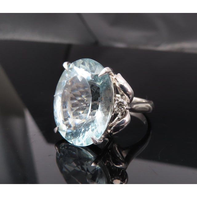 Late 20th Century Vintage 16.36ct Natural Aquamarine 0.20ct Diamond Platinum Ring, Size 8 For Sale - Image 17 of 18