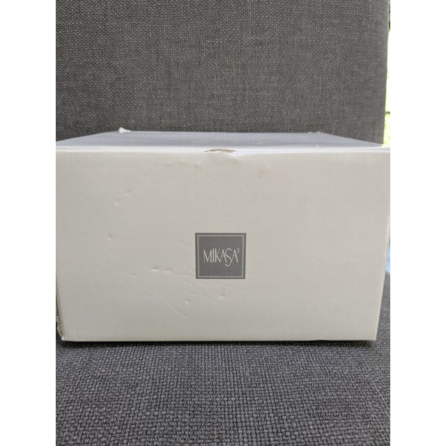Transparent Mikasa Flores Flair Crystal Bowl With Box For Sale - Image 8 of 11