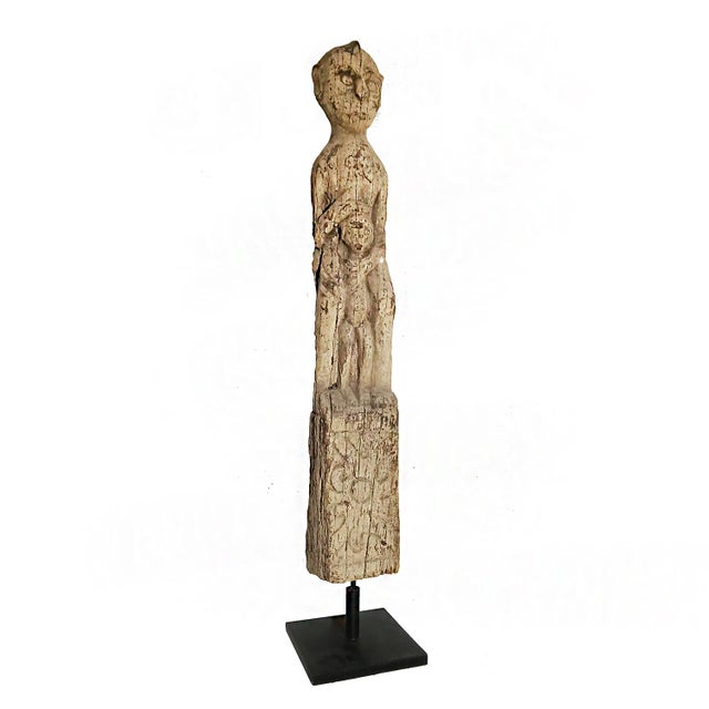 Dayak "Man and Child" Ironwood Sculpture, Indonesia, Early 20th Century For Sale - Image 9 of 17
