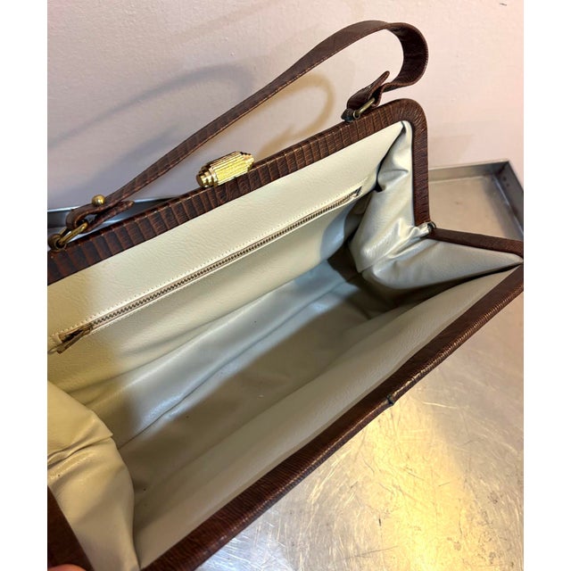 Mid-Century Modern 1940s Brown Lizard Skin Purse For Sale - Image 3 of 4