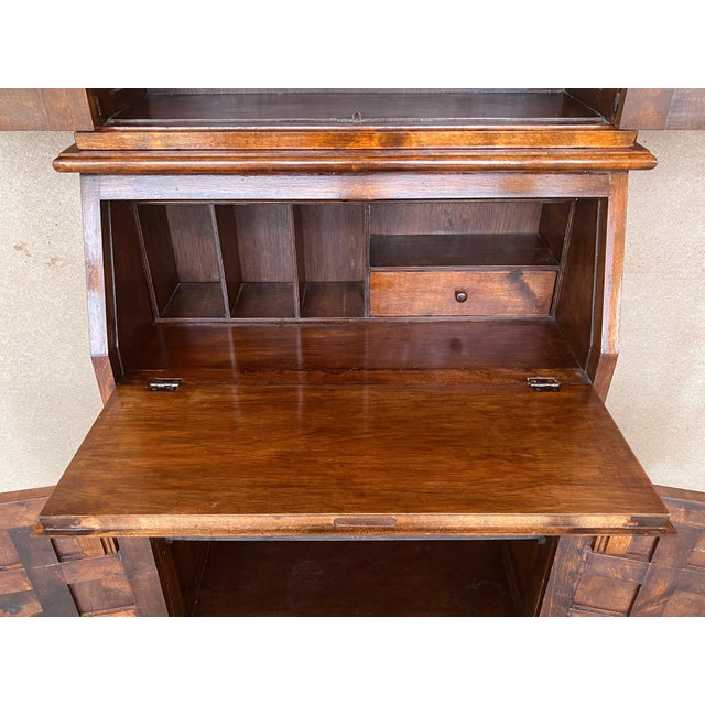 Late 19th Century Spanish Walnut Bureau Bookcase ‘Secretaire’ For Sale - Image 13 of 18