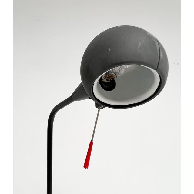 Mid-Century Modern Fire Fly Letter Floor Lamp by Emanuele Ricci for Artemide, 1980s For Sale - Image 3 of 11